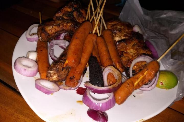 Dining 12 of 22