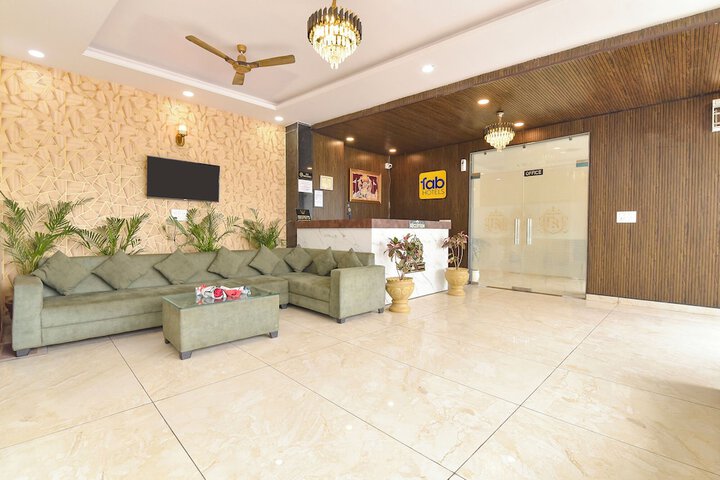 Hotel Interior 8 of 37