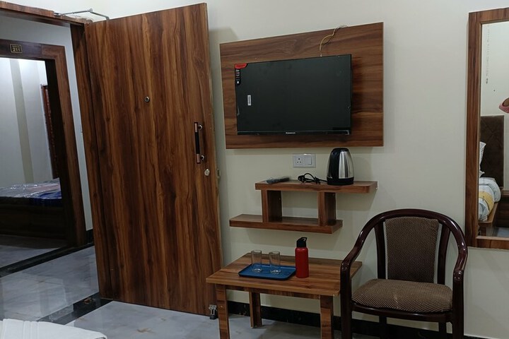 Room 22 of 44