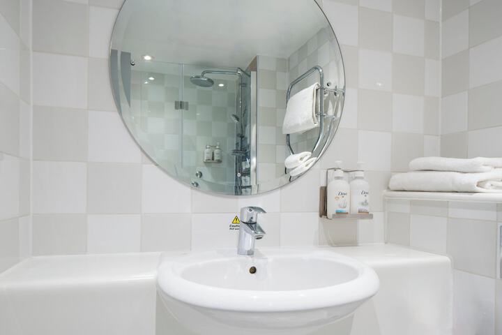 Bathroom Interior Photo