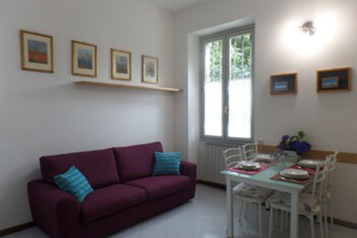 Room 20 of 33