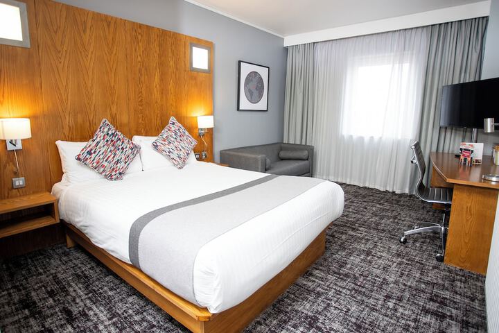 Room 9 of 46