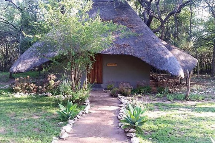 Room 8 of 26