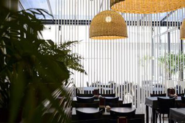 Hotel Bar