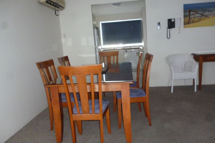 Room 15 of 51