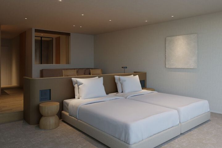 Room 8 of 84