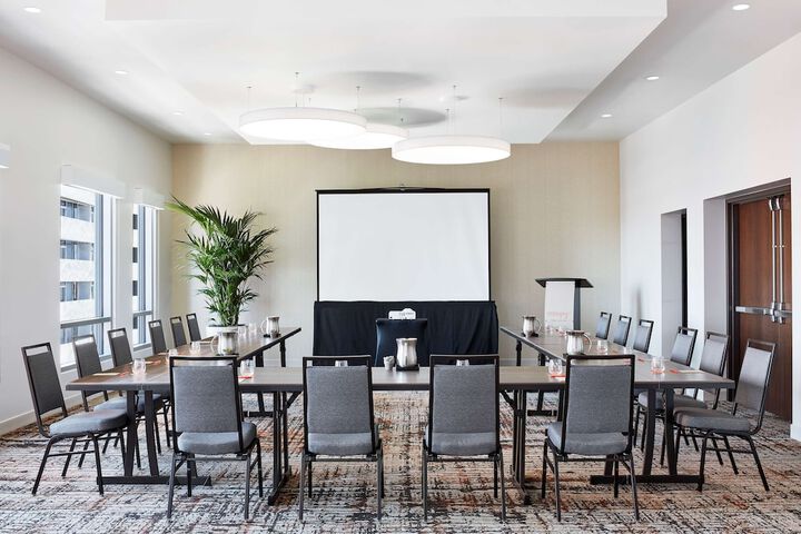 Meeting facility