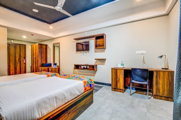 Room 19 of 30