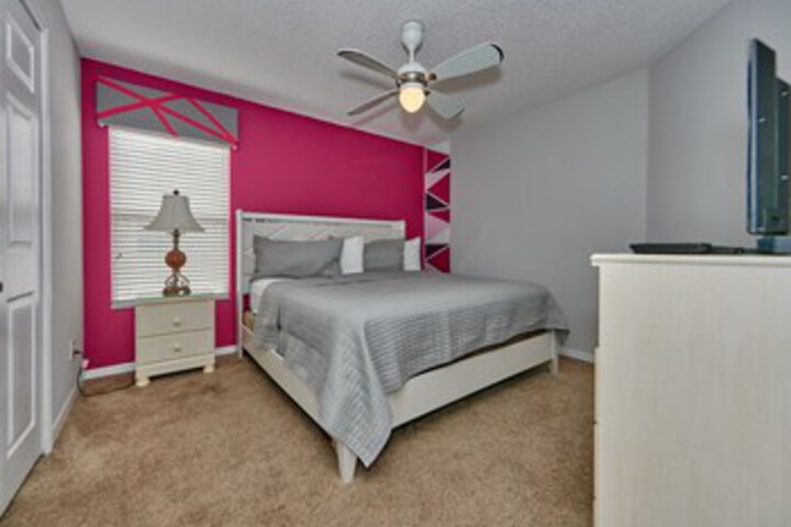 Room 229 of 272