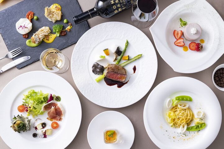 Dining 111 of 175