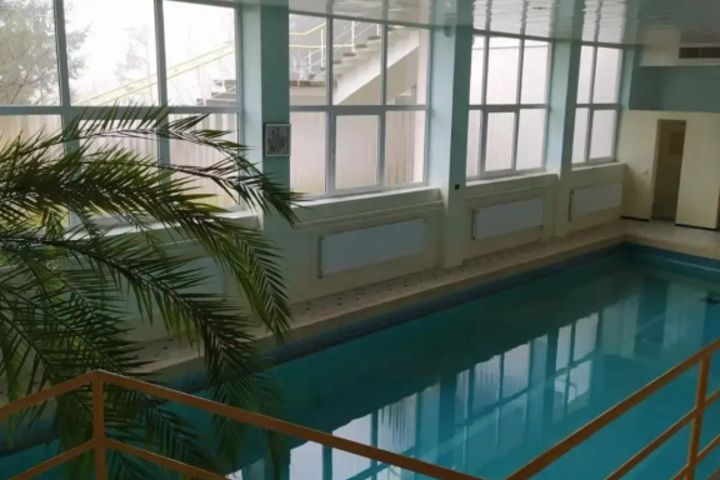 Pool 8 of 11