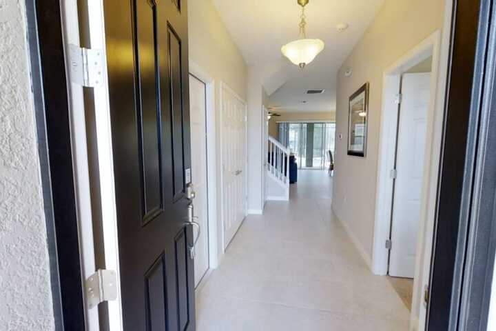 Ballroom/Hall 54 of 57
