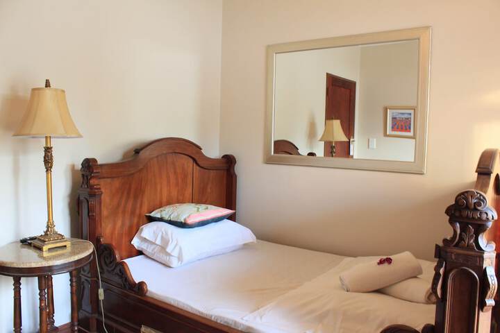 Room 7 of 89