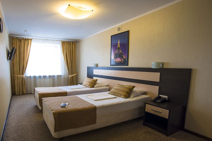 Room 12 of 88