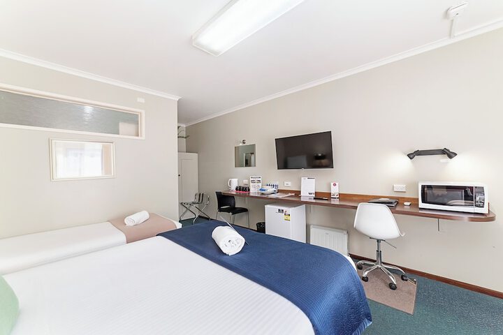 Room 36 of 62
