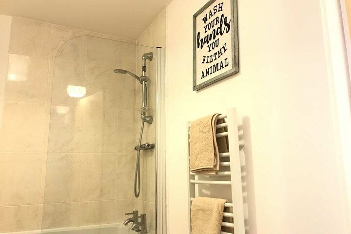 Room 26 of 84