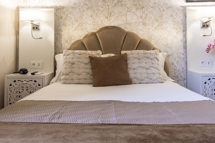 Room 43 of 118