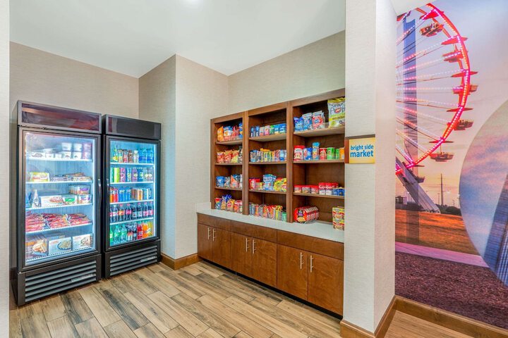 Snack bar