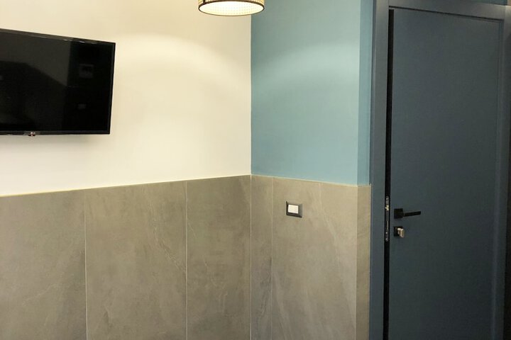 Room 7 of 87