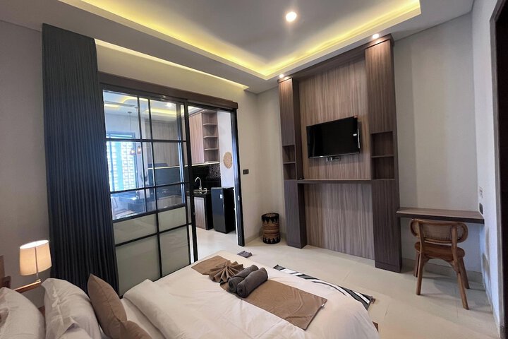 Room 18 of 86