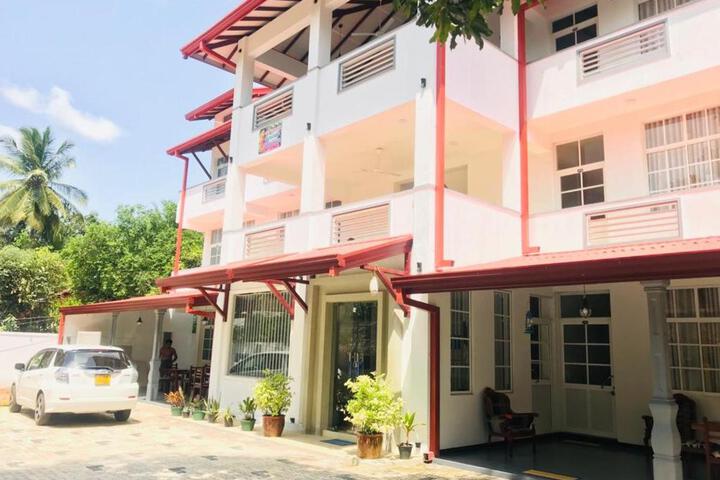 Hotel Ganthera Kataragama