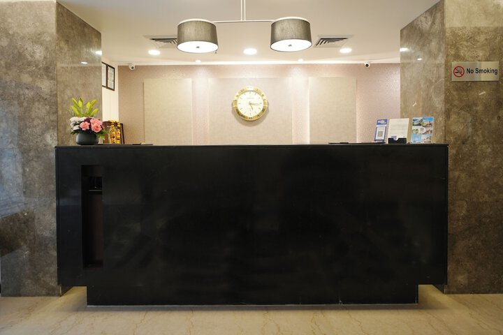 Hotel Lobby