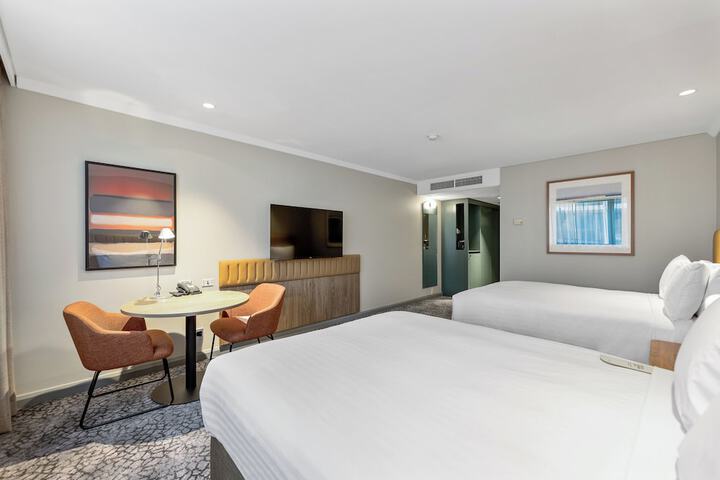 Room 28 of 128