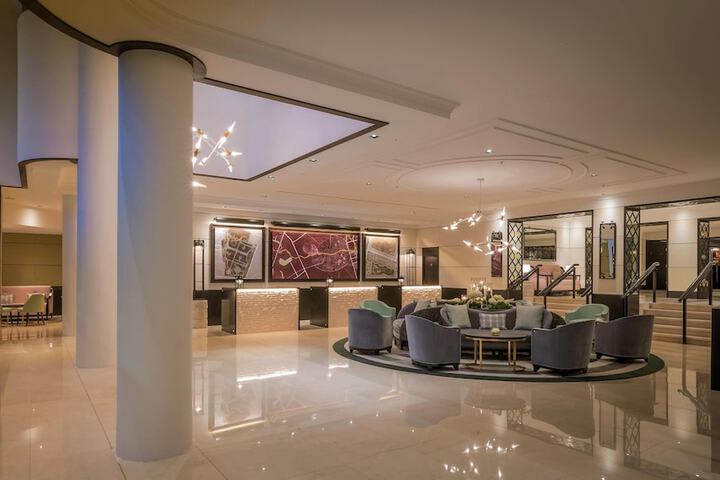 Hotel Interior 4 of 160
