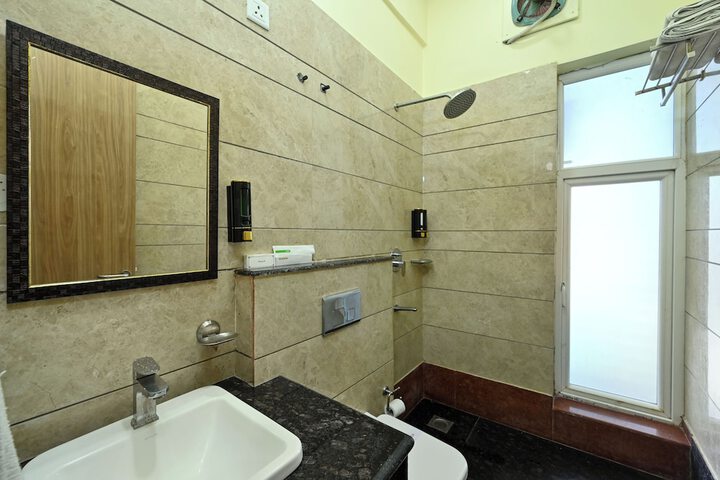 Room 30 of 49