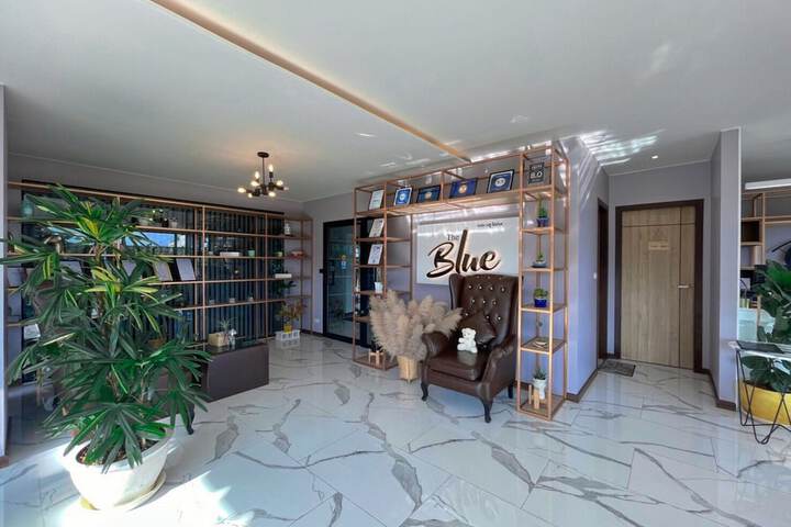 Hotel Interior 12 of 336