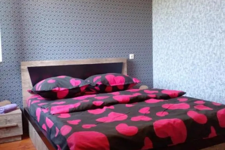 Room 3 of 12