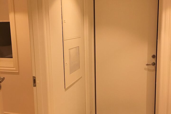 Room 7 of 17