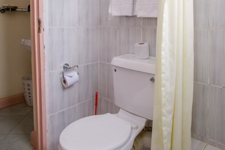 Room 44 of 68