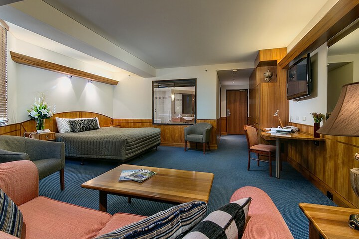 Room 10 of 56
