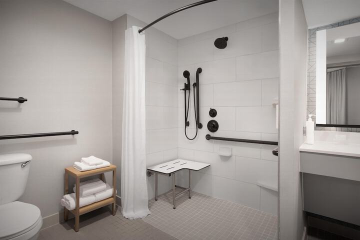 Bathroom shower
