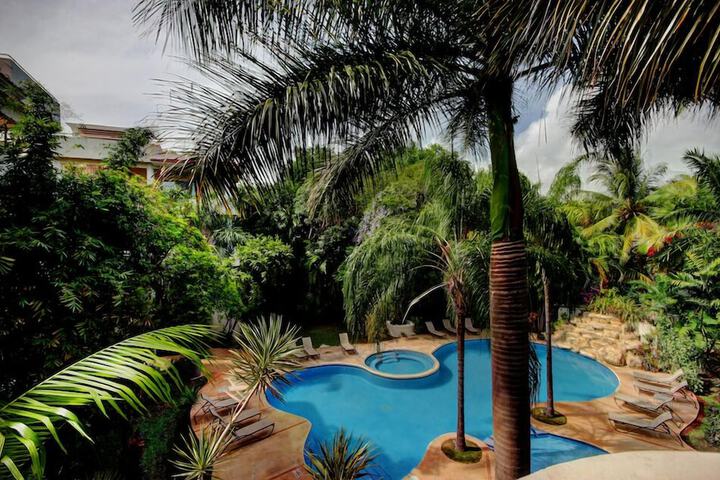 Pool 383 of 426