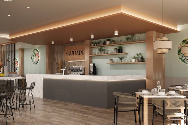 Swim-up bar