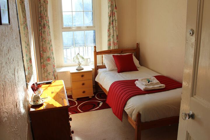 Room 2 of 45