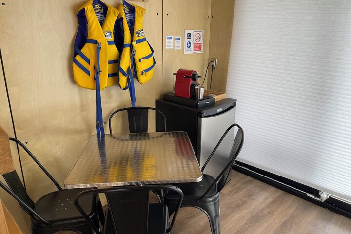 Room 10 of 26