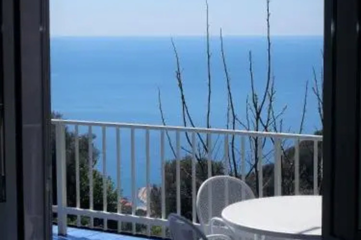 Terrace/Patio 6 of 16