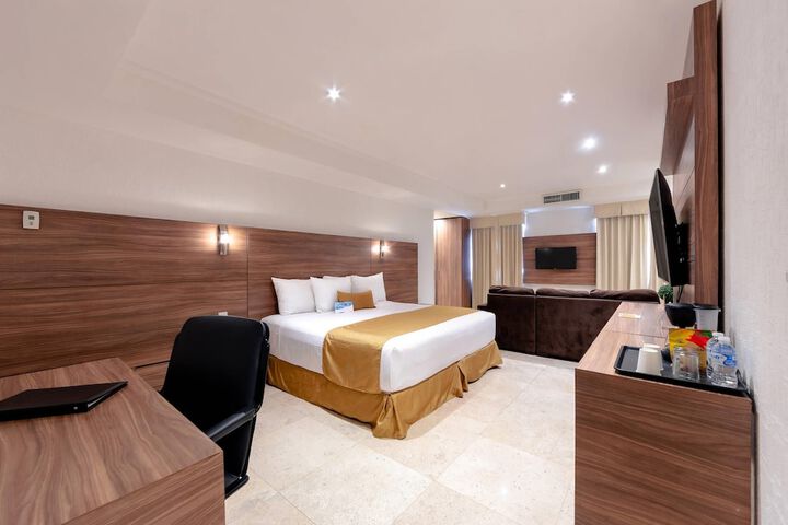 Room 4 of 56
