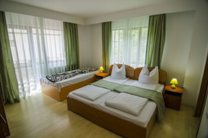 Room 39 of 47
