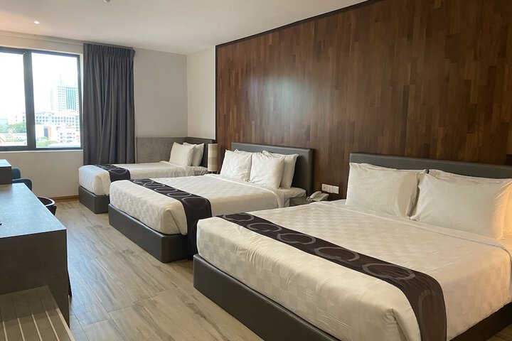 Room 34 of 52