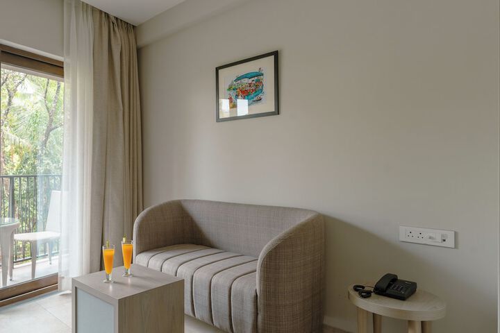 Room 12 of 20