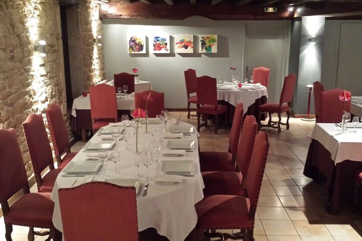Dining 21 of 45