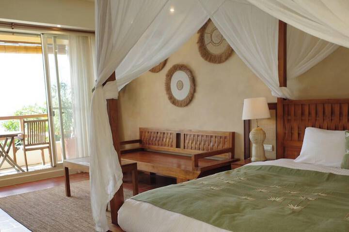 Room 4 of 67