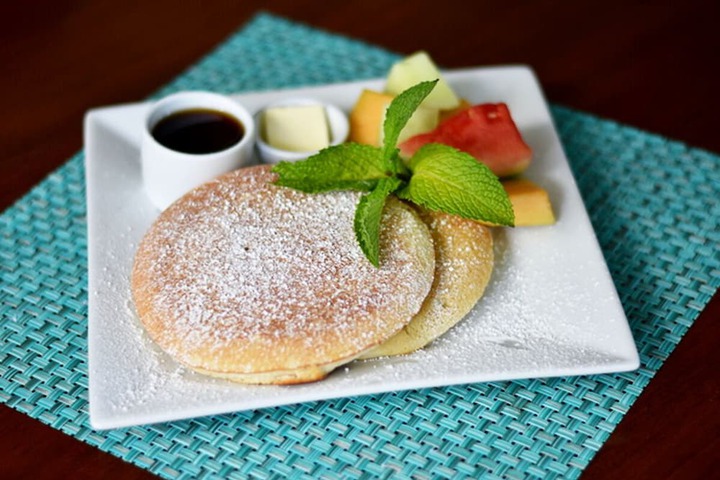 Breakfast/Coffee Service 99 of 122