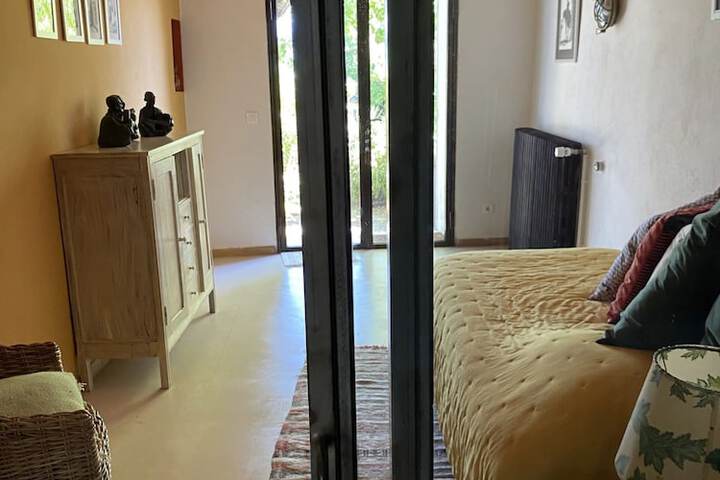 Room 2 of 56