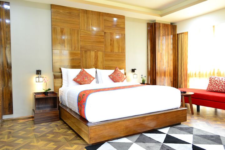 Room 14 of 43