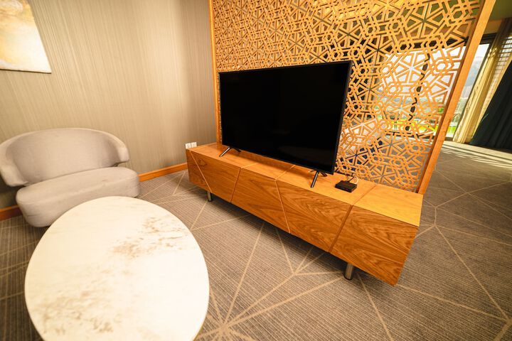 Room 22 of 46